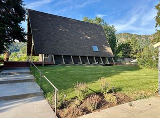 6154 Pioneer Ave, Cashmere, WA 98815