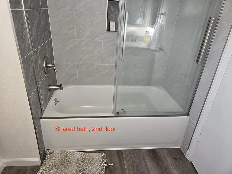 133 Cheltenham Way — Photo 17