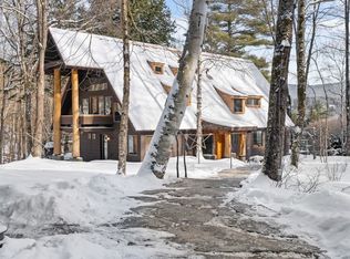 190 Upper Pines Rd, Warren, VT 05674