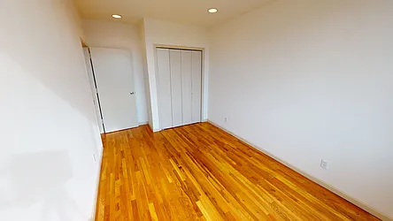 Rented by Metro Garden Realty NYC