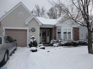 104 Peppergrass Dr, Mount Laurel, NJ 08054