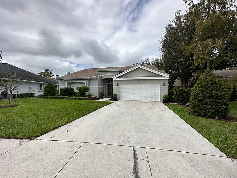 1000 Lake Breeze Dr — Photo 6
