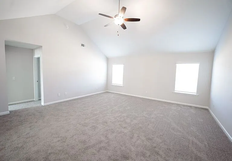 125 Chilburn Cir — Photo 36