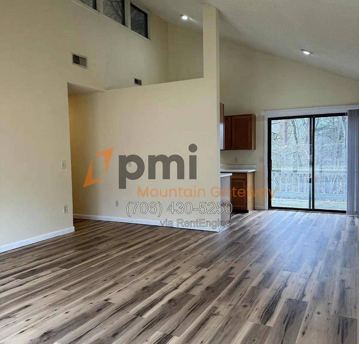 2 bed, 1.5 bath, 961 sqft, $1,150 — Photo 4