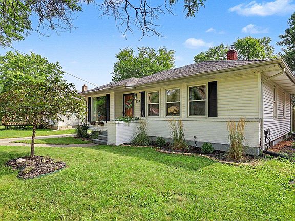 4th image of 1354 Herrick Ave NE Lot 66