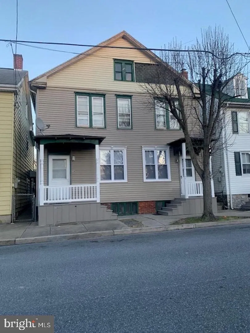 1 bed, 1.0 bath, 800 sqft, $1,450 — Photo 1