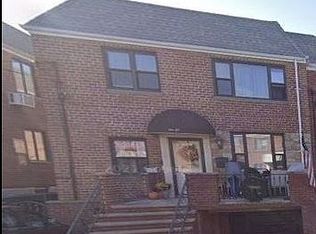 61-42 69th Ln #2, Middle Village, NY 11379