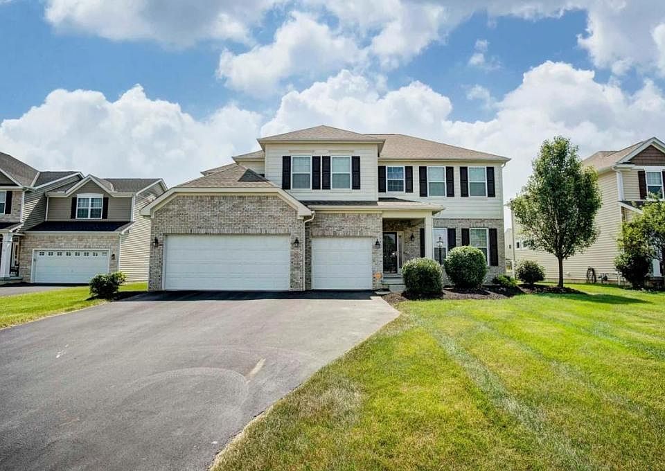 1st image of 104 Roundwood Ct