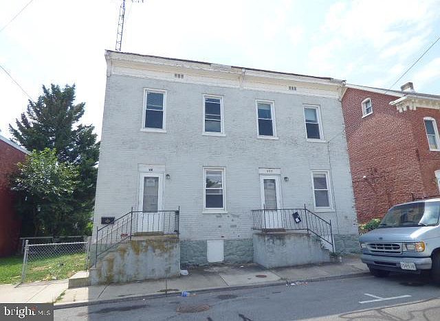 1st image of 531 W Church St
