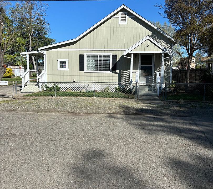 2nd image of 257 Aylor Ave