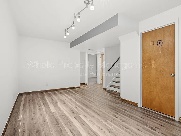 7071 Ruth Way — Photo 16
