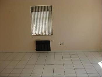 4th image of 1371 NE 179th St