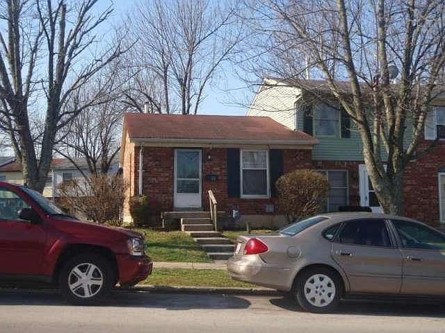 1st image of 2434 Woodhill Dr