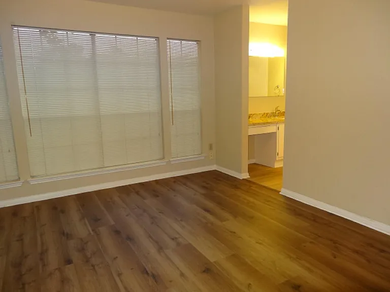 5522 Deep Forest Dr — Photo 31