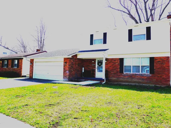 1315 Chatham Dr, Flint, MI 48505