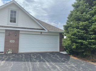 10190 Monarch Rd, Roscoe, IL 61073