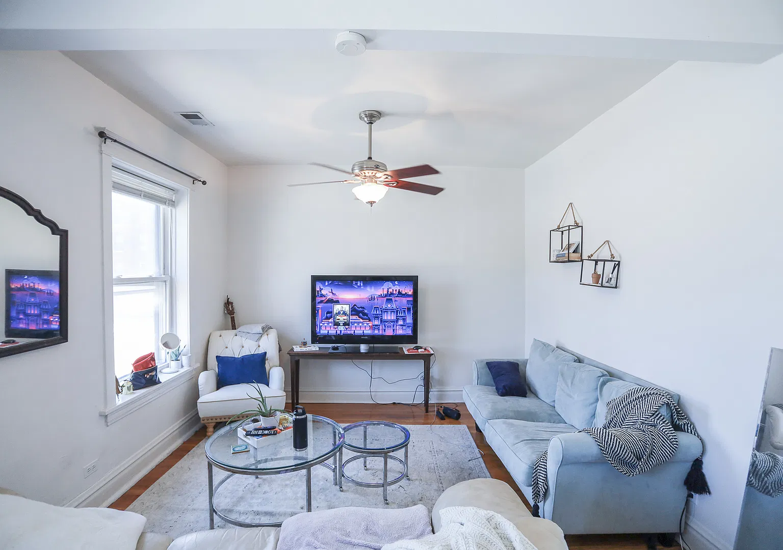 2 bed, $2,900 — Photo 2