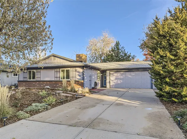 1564 S Salem Circle, Aurora, CO 80012