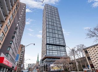 319 Jarvis St #4908, Toronto, ON M5B 2C2
