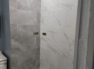 137 Huntington Ter #R2, Newark, NJ 07112