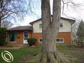 2nd image of 33566 Bock St