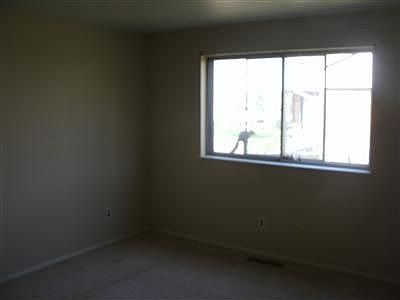 4th image of 6216 Falkland Dr