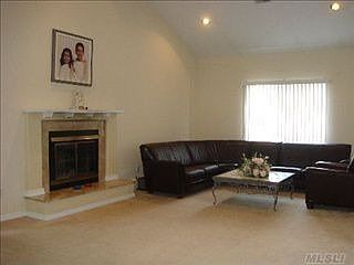 2nd image of 22 Tamara Ct
