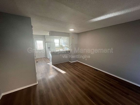 3rd image of 2909 W 81st Ave APT K