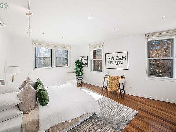 5th image of 210 Spring St #3
