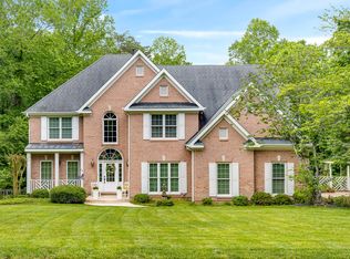 66 Cool Springs Rd, Signal Mountain, TN 37377