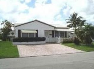 6804 NW 75th St, Tamarac, FL 33321
