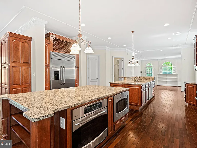 13551 Triadelphia Mill Rd — Photo 16