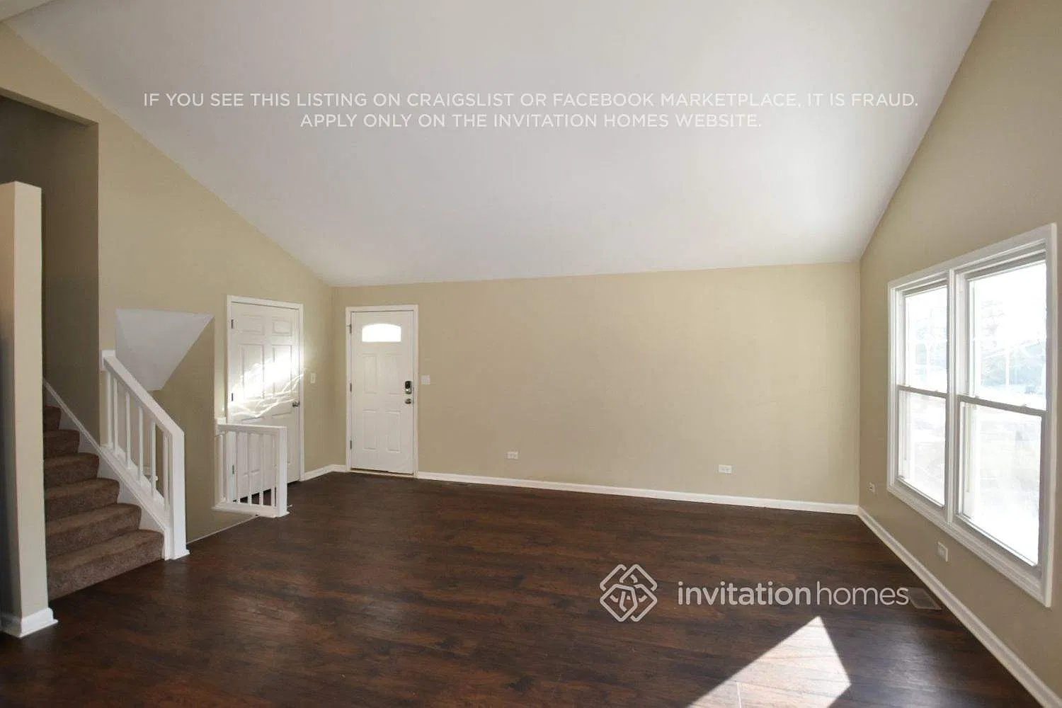 33 Woodland Ave Fox Lake, IL 60020 — Photo 2
