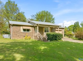 200 Trailwood Ln, Gadsden, AL 35901