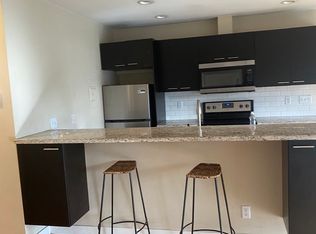 618 SW 156th St #12, Seattle, WA 98166