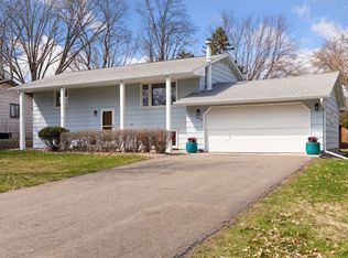 12520 25th Ave N, Plymouth, MN 55441