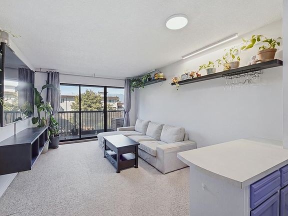 2nd image of 2120 W 2nd Ave #209