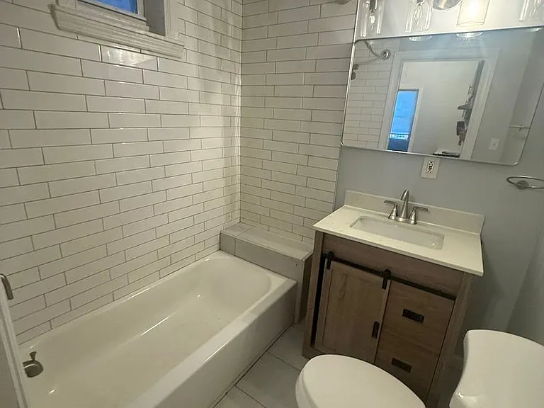 3805 Baring St — Photo 4