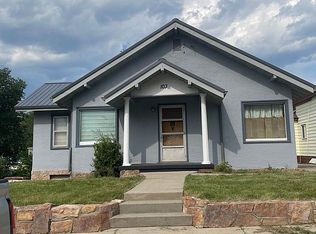103 S Sumner Ave, Newcastle, WY 82701