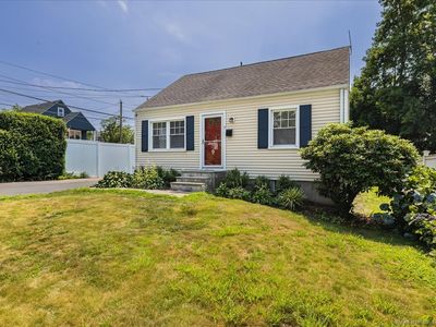 7 Melville Avenue, Fairfield, CT, 06825