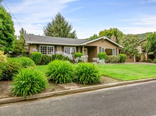149 Tharp Dr, Moraga, CA 94556
