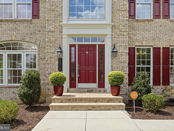 4th image of 3105 Lowe Ln