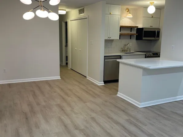 23239 Rosewood Ct APT 1007, California, MD 20619