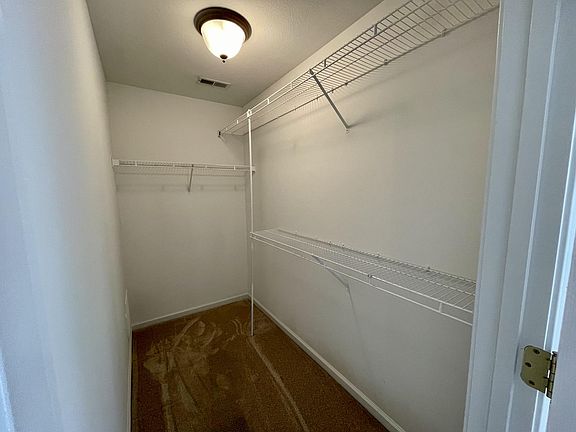 5th image of 746 Fire Break Dr