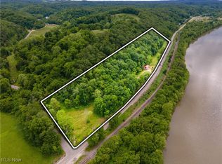 31647 Charleston Rd, Leon, WV 25123