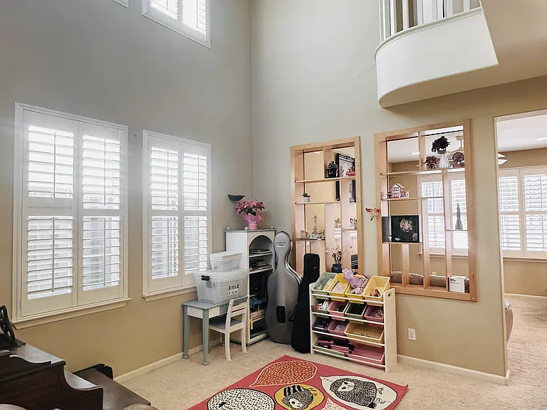 2425 Milford Dr — Photo 5