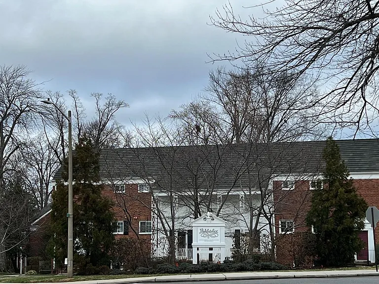 3322 Martha Custis Dr — Photo 13
