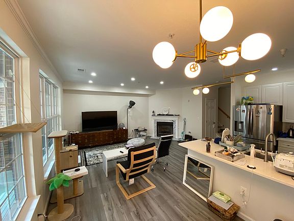 3rd image of 2700 Bellforest Ct APT 103