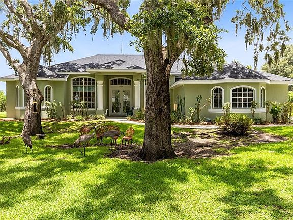 2nd image of 5204 Hammock Pointe Ct