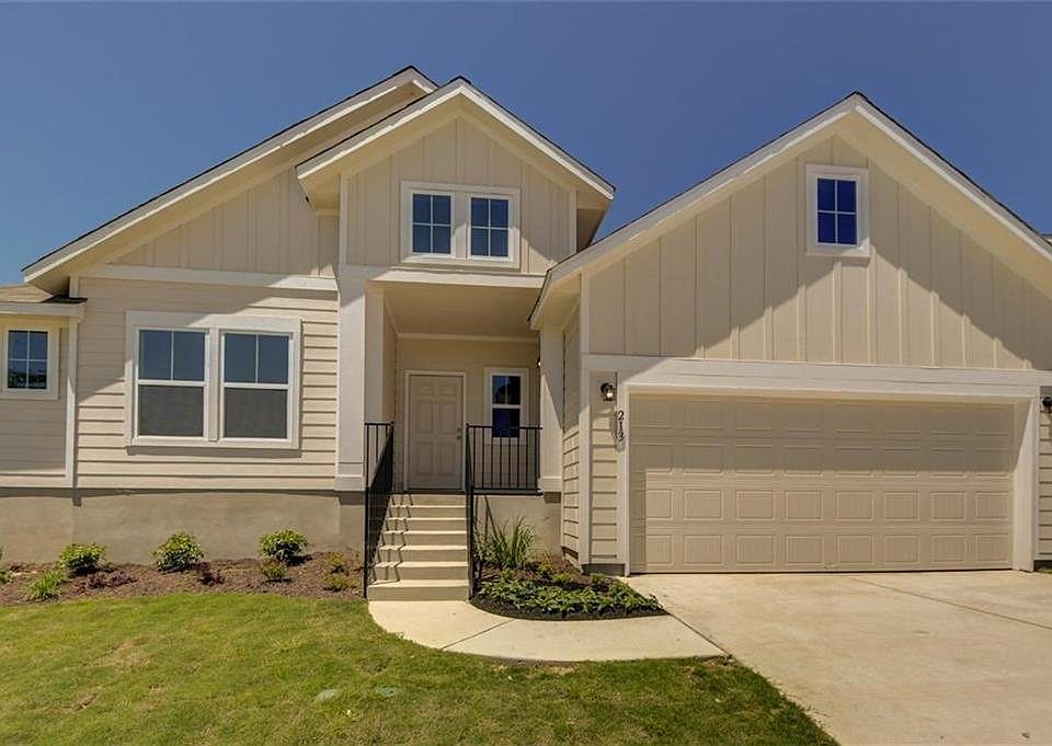 1st image of 213 Orchard Park Dr